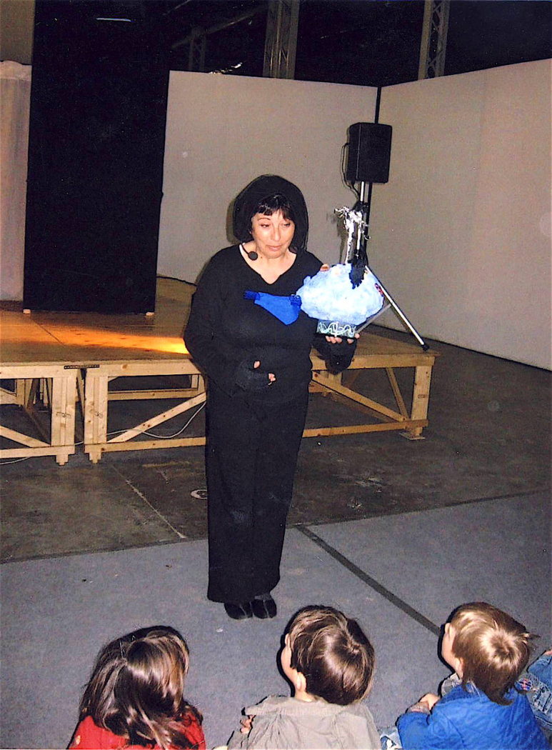 Debutto Azzurra Balena - Teatro del Lac - Fondazione Teseco per l'Arte - 2007